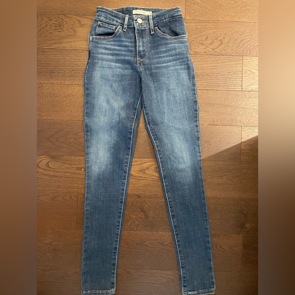 Levi Jeans size 24